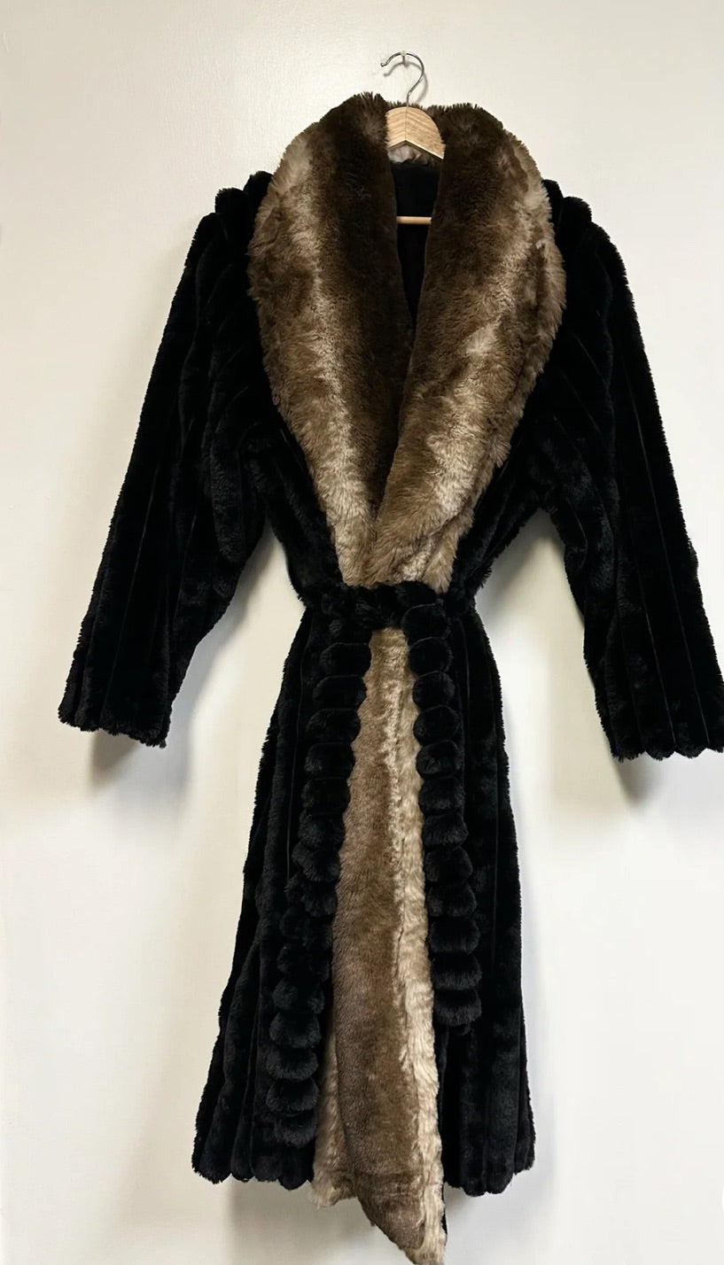 Chase Lifestyle Luxury Robe - Unisex